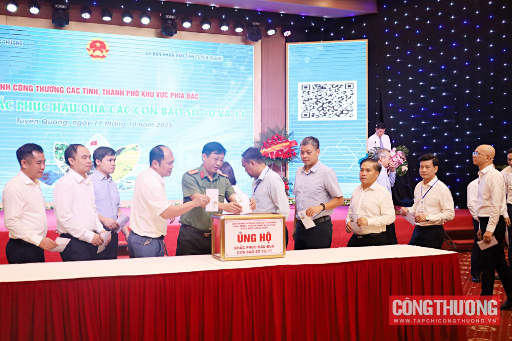 Ngành Công Thương phía Bắc đồng lòng ủng hộ đồng bào khắc phục hậu quả bão lũ