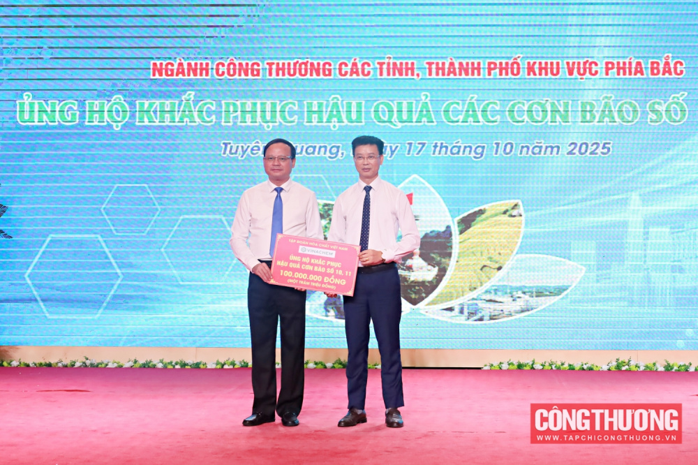 Ngành Công Thương phía Bắc đồng lòng ủng hộ đồng bào khắc phục hậu quả bão lũ