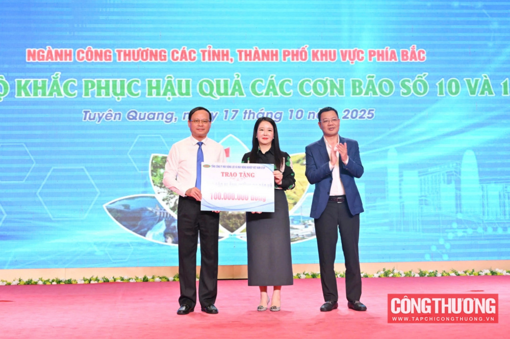 Ngành Công Thương phía Bắc đồng lòng ủng hộ đồng bào khắc phục hậu quả bão lũ