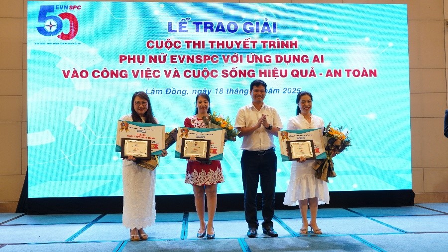 Phụ nữ Việt Nam