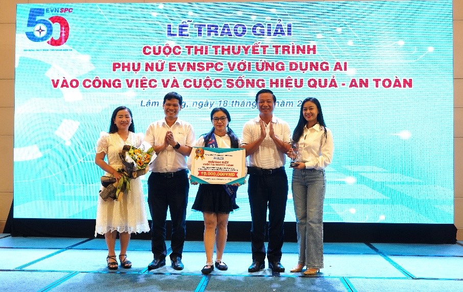 Phụ nữ Việt Nam