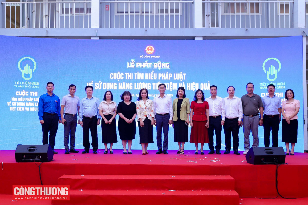 Nâng cao nhận thức của toàn xã hội về pháp luật sử dụng năng lượng tiết kiệm và hiệu quả
