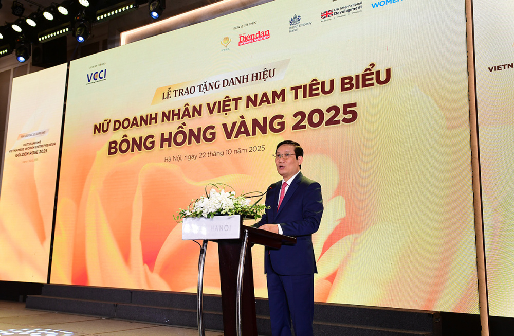 phạm tấn công