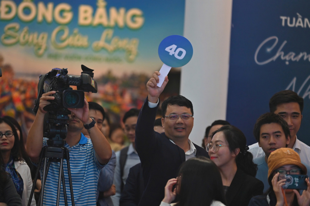 Chú cá “kỷ lục” này đến từ Hợp tác xã Dương Yến (Lai Châu), đơn vị đã có hơn 12 năm kinh nghiệm nuôi cá nước lạnh, mỗi năm cung ứng trên 20 tấn cá tầm chất lượng cao ra thị trường.