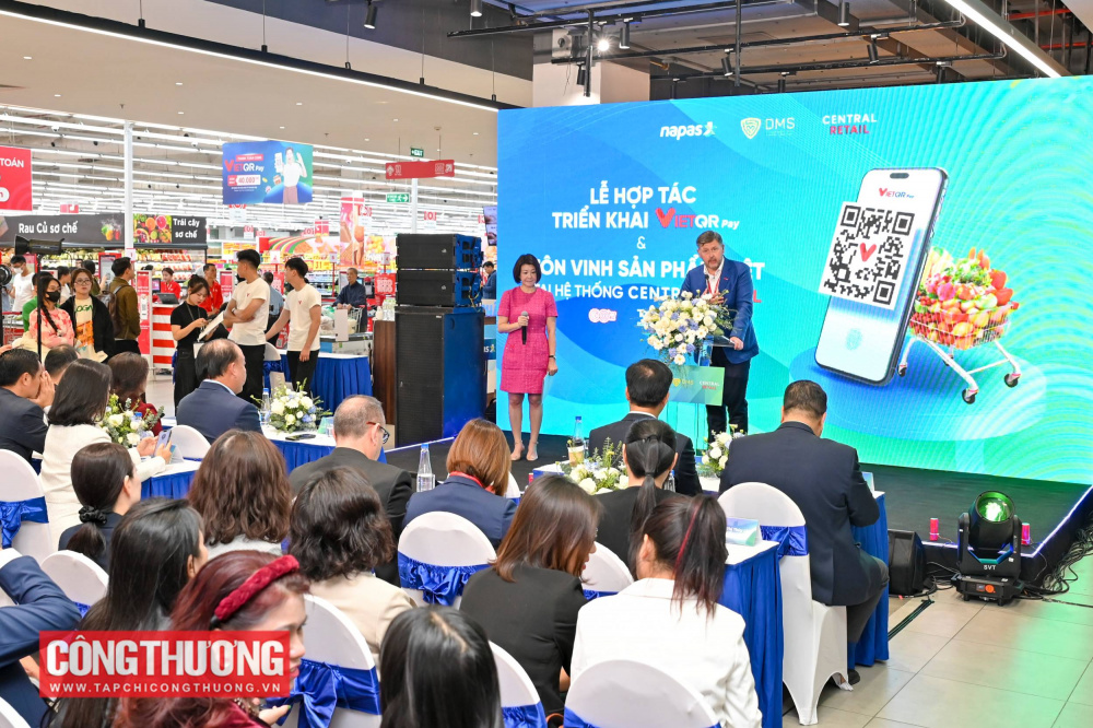 Ông Olivier Langlet - Tổng Giám đốc Tập đoàn Central Retail Việt Nam cho biết giải pháp thanh toán bằng mã QR giúp đơn giản hóa toàn bộ trải nghiệm mua sắm, từ lựa chọn đến thanh toán