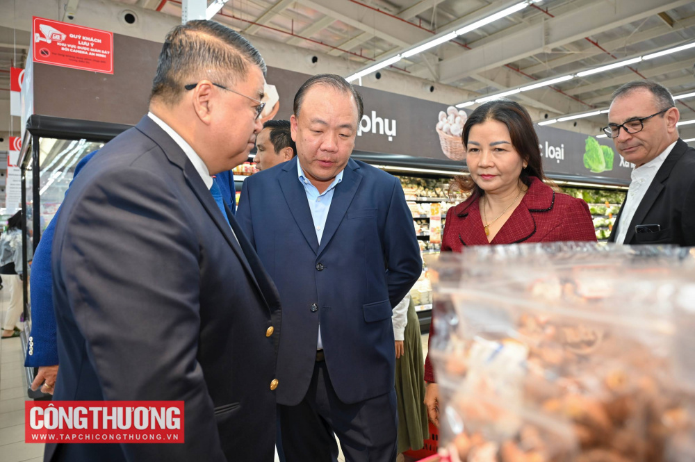 Central Retail Việt Nam và Napas ký kết hợp tác quảng bá hàng Việt
