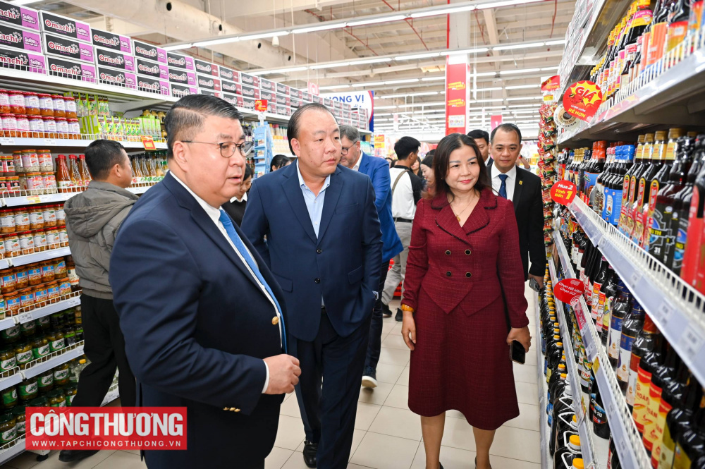 Central Retail Việt Nam và Napas ký kết hợp tác quảng bá hàng Việt