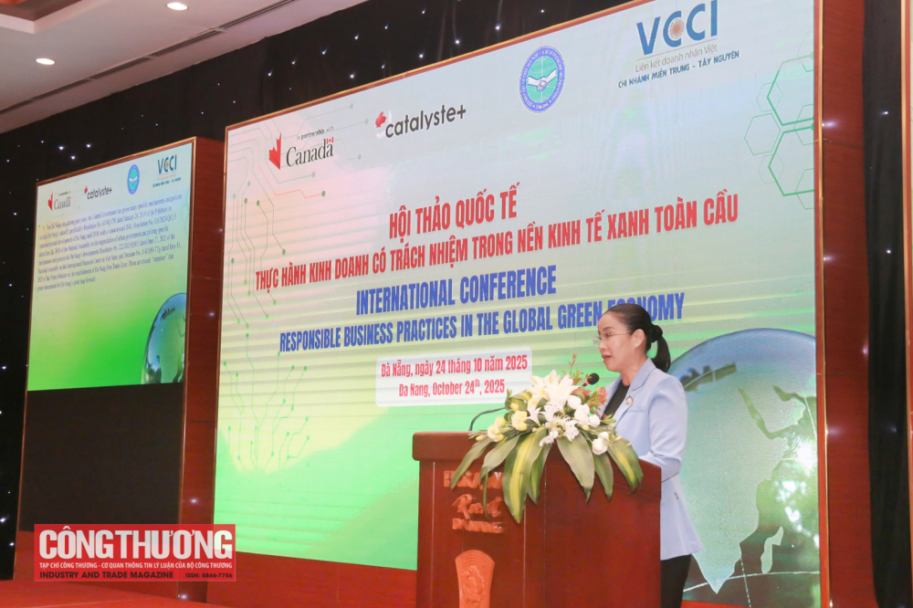 Bà Nguyễn Thị Anh Thi - Phó Chủ tịch UBND thành phố Đà Nẵng