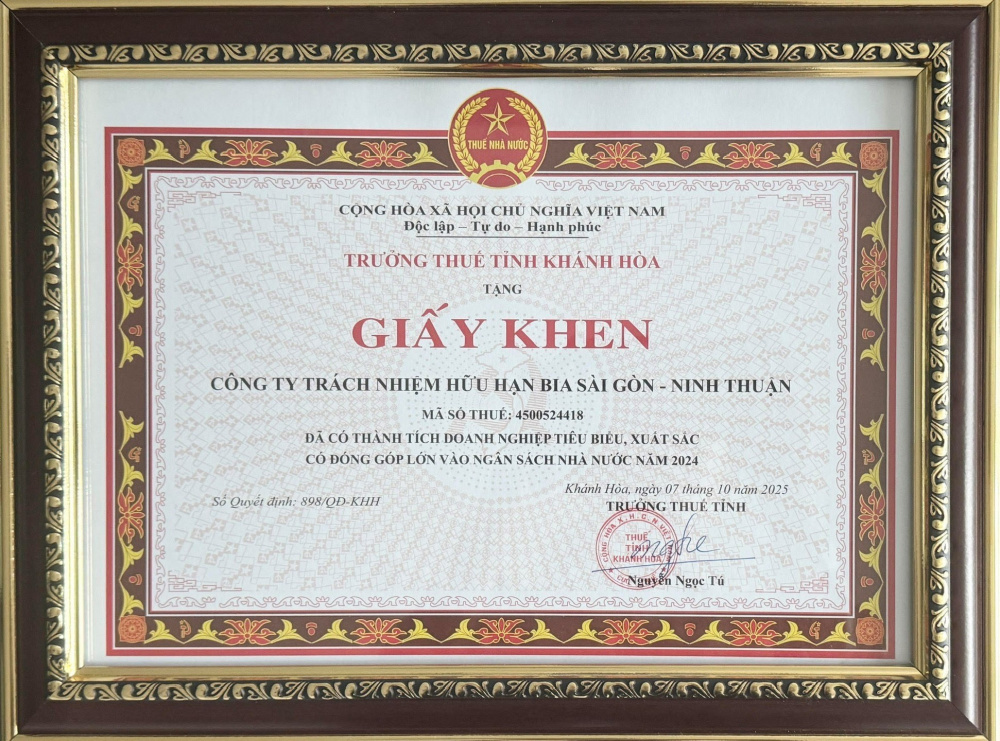 Hiện Nhà máy Bia Sài Gòn - Ninh Thuận đang tập trung sản xuất sản phẩm chủ lực là Bia Sài Gòn Lager lon