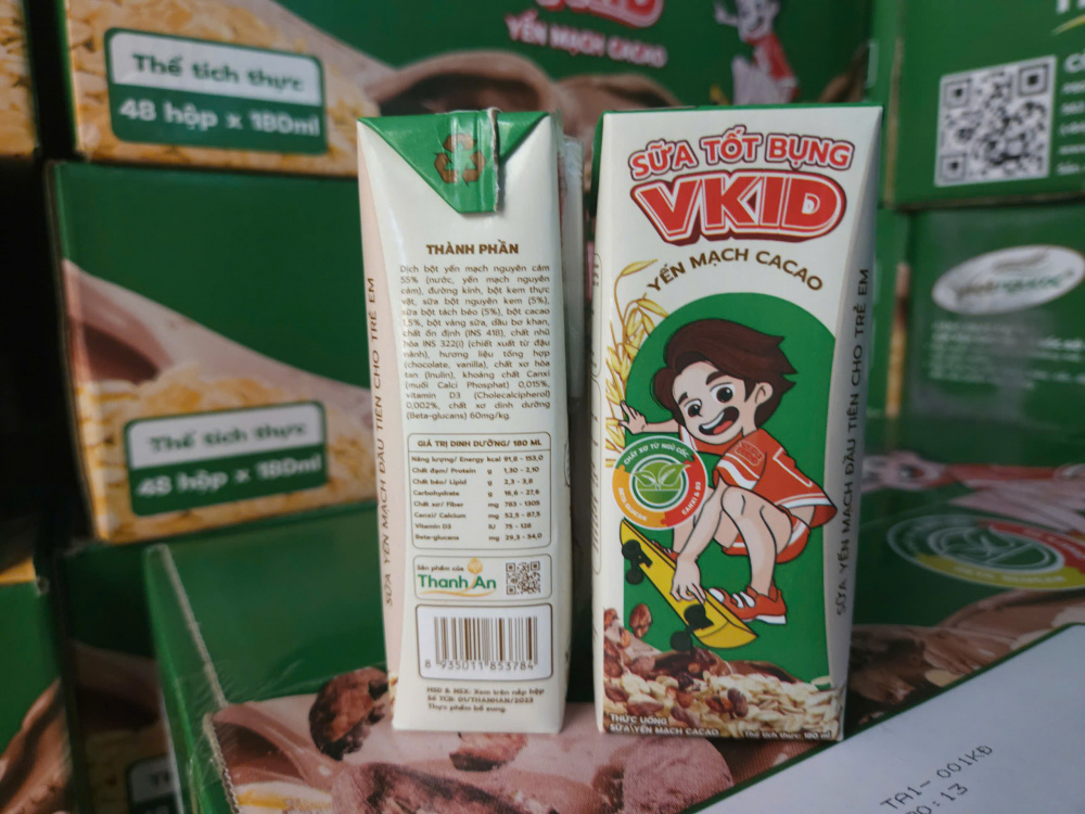 Yến Trí Việt