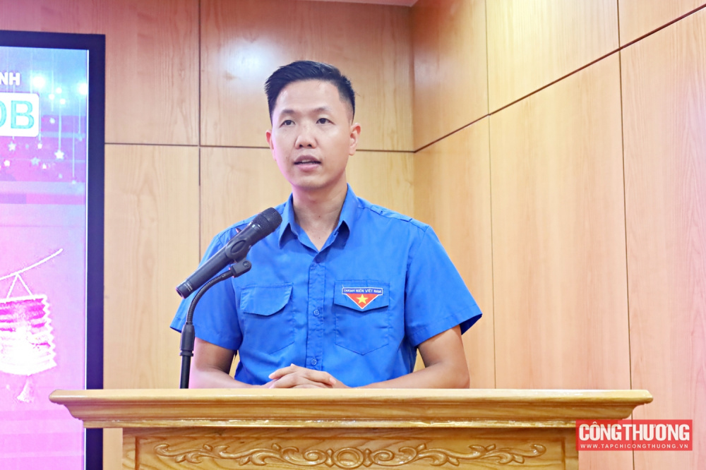 Đoàn Thanh niên Bộ Công Thương mang "Vui Tết Trung thu" đến với thiếu nhi
