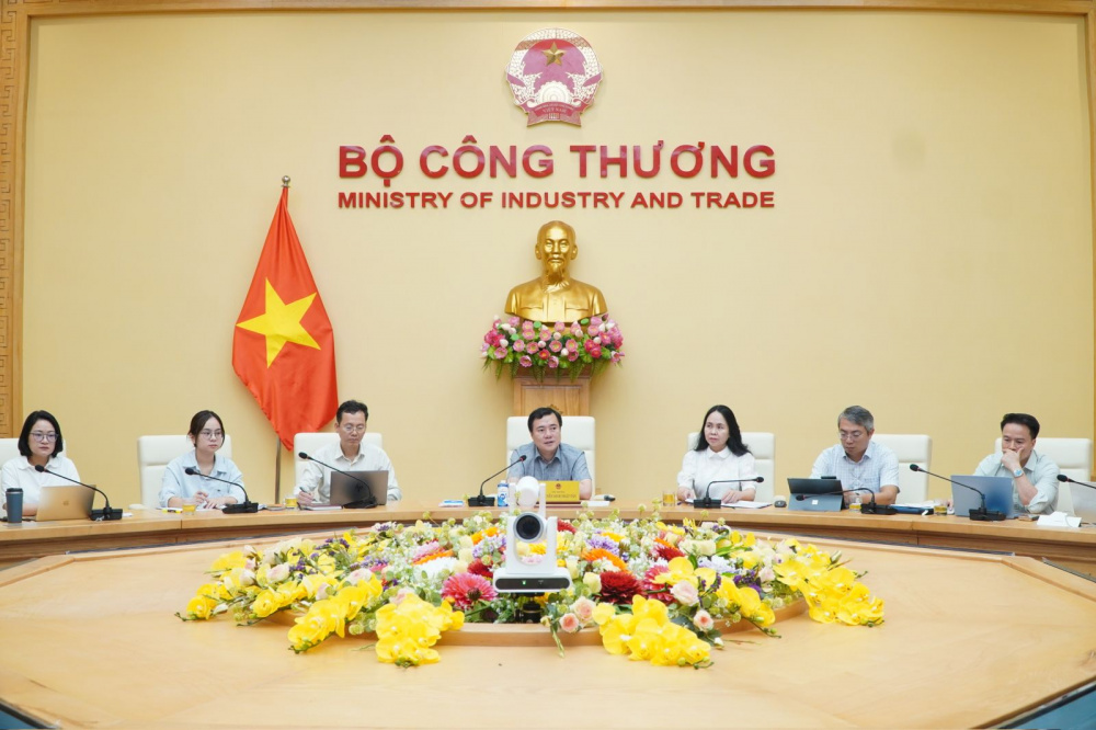 Định hướng Luật Thương mại điện tử: Tăng trách nhiệm nền tảng, đẩy mạnh chống hàng giả
