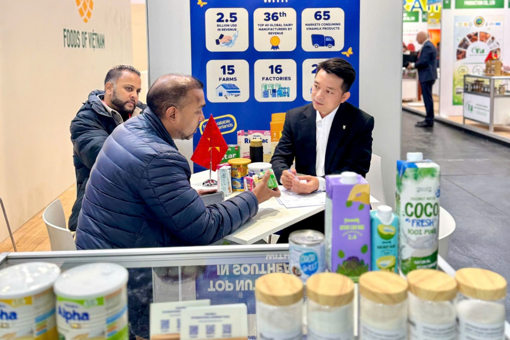 Từ ngày 4 - 8/10/2025, tại Trung tâm triển lãm Koelnmesse, thành phố Cologne, Đức đã diễn ra Hội chợ Quốc tế công nghiệp thực phẩm Anuga 2025. Đây là sự kiện hàng đầu trên thế giới trong lĩnh vực thực phẩm và đồ uống.