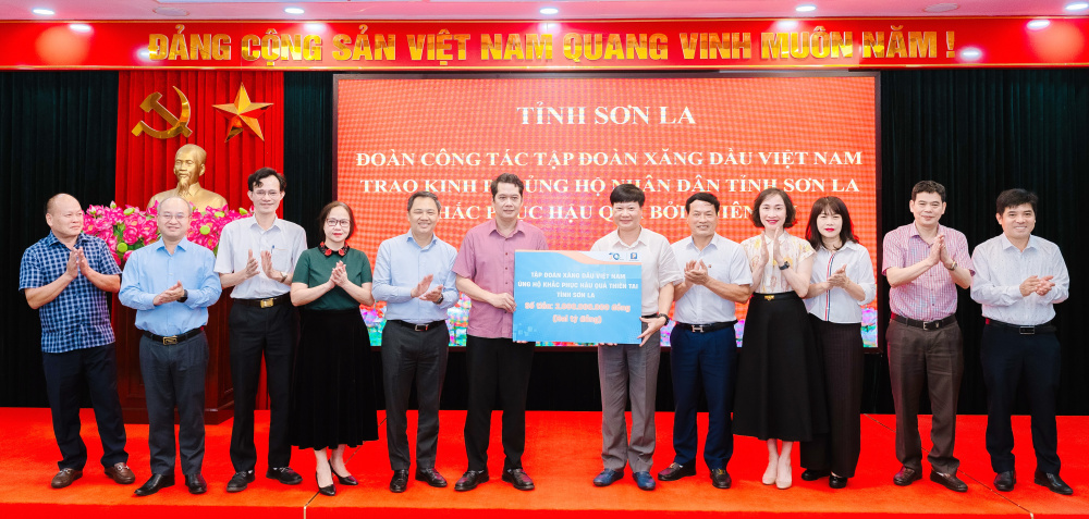 ủng hộ 4