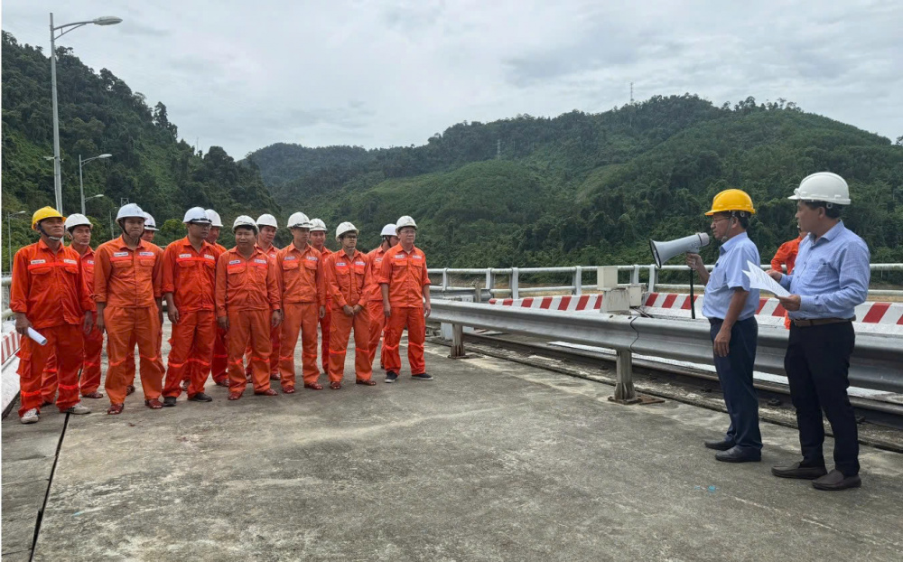 Công tác diễn tập phòng chống thiên tai và tìm kiếm cứu nạn đợt 2 năm 2025 tại đập dâng Thủy điện Sông Bung 4