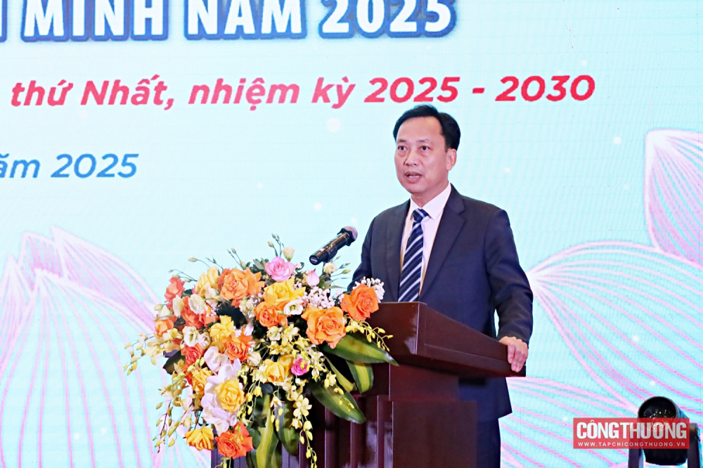 Tuyên dương 95 đảng viên trẻ tiêu biểu học tập và làm theo lời Bác