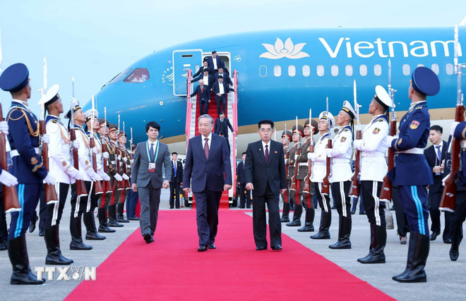 lễ đón Tổng bí thư