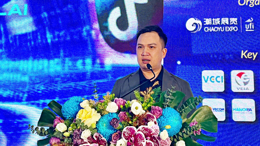 Ông Lê Trung Dũng, Phó Trưởng phòng Trung tâm Phát triển thương mại điện tử và Công nghệ số (Cục Thương mại điện tử và Kinh tế số)