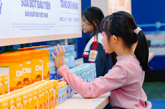 Vinamilk không ngừng đổi mới sản phẩm, đạt chuẩn quốc tế nhằm chăm sóc toàn diện sức khỏe người tiêu dùng.