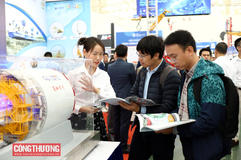 Tuần lễ Công nghiệp và Công nghệ Việt Nam 2025