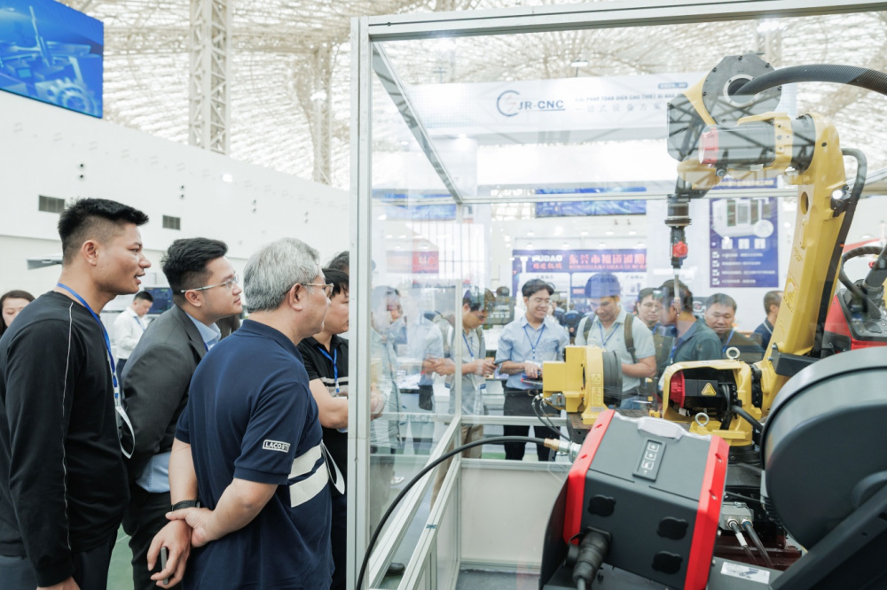 Tuần lễ Công nghiệp và Công nghệ Việt Nam 2025