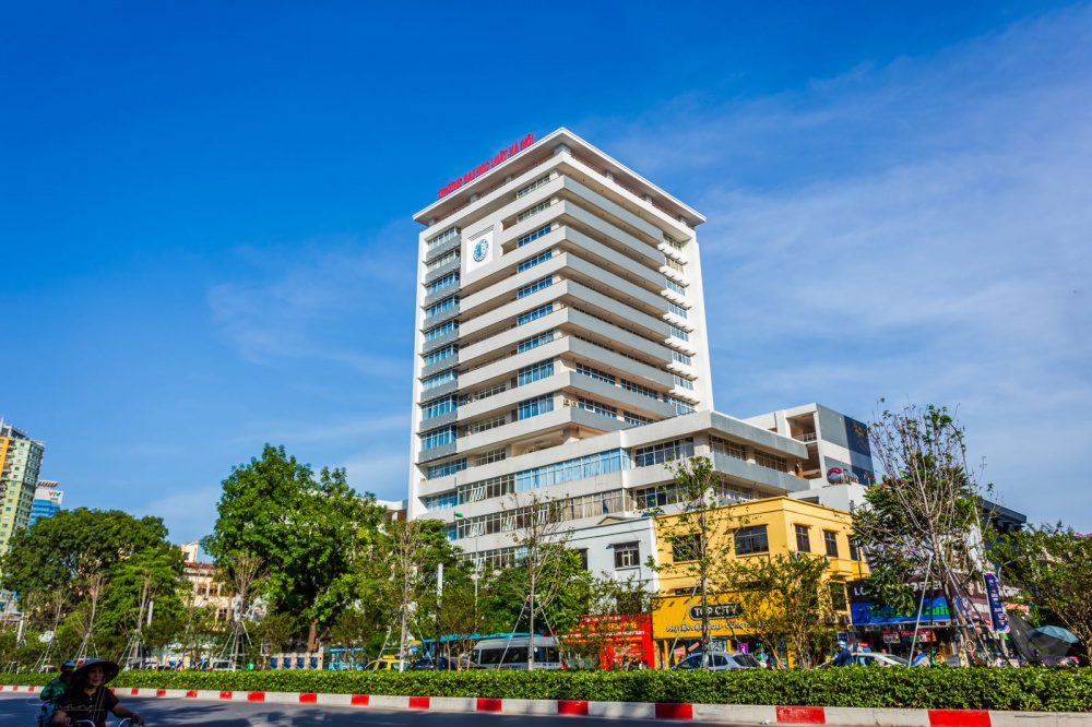 Đại học Luật Hà Nội