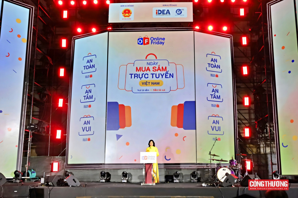 Chính thức khai mạc Tuần lễ Thương mại điện tử Quốc gia: Người tiêu dùng "Vui là sắm - Sắm là vui"