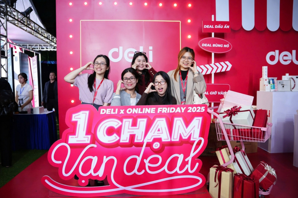 Chính thức khai mạc Tuần lễ Thương mại điện tử Quốc gia: Người tiêu dùng "Vui là sắm - Sắm là vui"