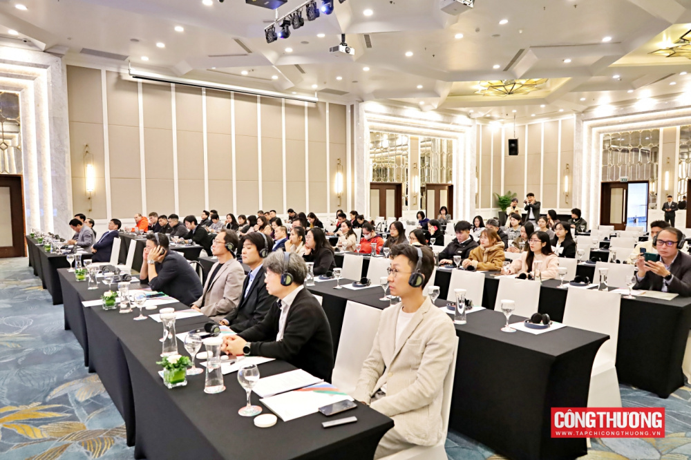 Ngành dệt may Việt Nam đẩy mạnh chuyển đổi kép, bắt kịp xu hướng toàn cầu