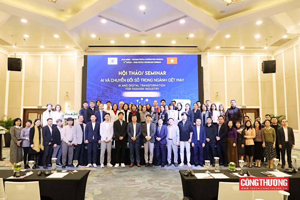 Ngành dệt may Việt Nam đẩy mạnh chuyển đổi kép, bắt kịp xu hướng toàn cầu