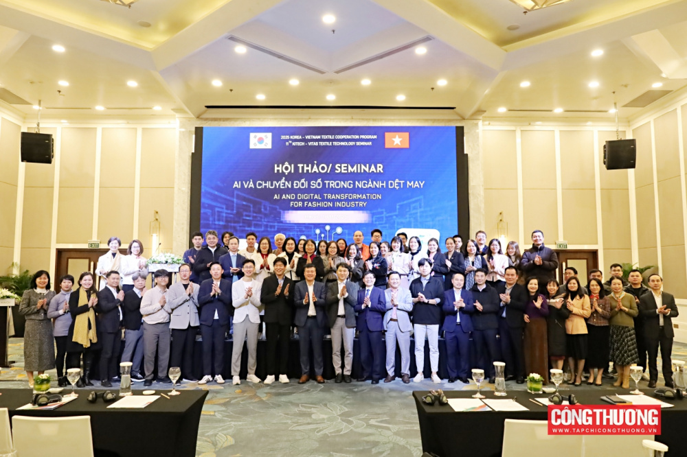 Ngành dệt may Việt Nam đẩy mạnh chuyển đổi kép, bắt kịp xu hướng toàn cầu