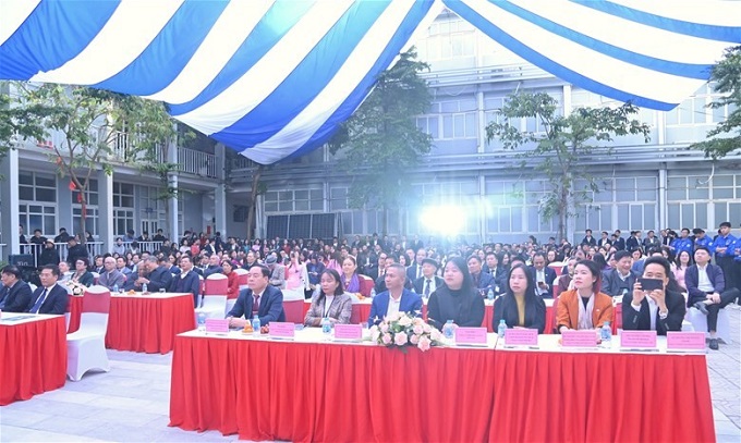 Quang cảnh buổi lễ trường Đại học điện lực