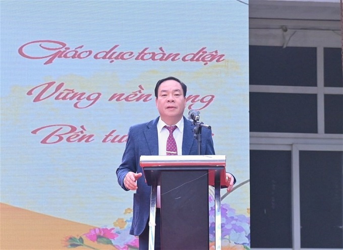 NGƯT.PGS.TS Vũ Đình Ngọ – Bí thư Đảng ủy, Chủ tịch Hội đồng trường gửi lời chúc mừng và tri ân sâu sắc tới các thế hệ lãnh đạo, viên chức, giảng viên, người lao động.