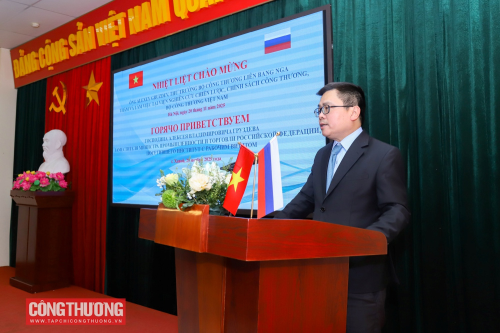 Thứ trưởng Trương Thanh Hoài