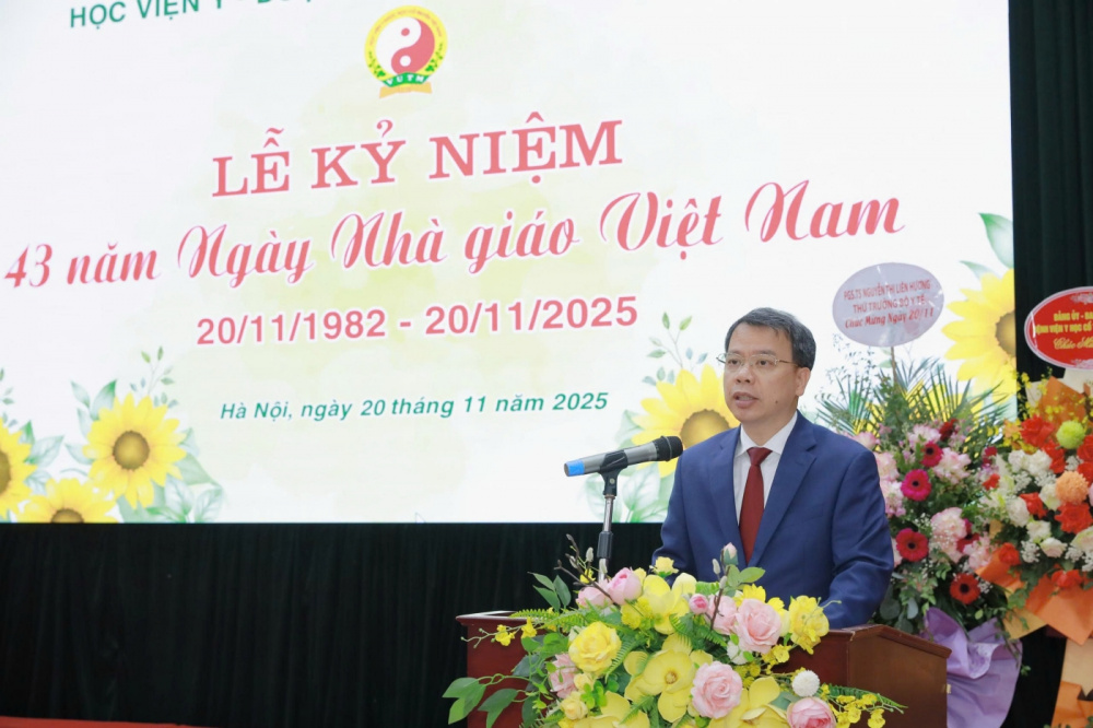 Học viện Y - Dược học Cổ truyền Việt Nam: Tôn vinh thầy thuốc - thầy giáo