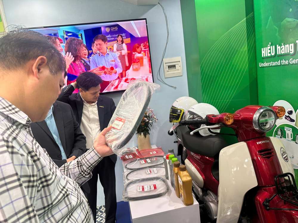 Hàng thật - Hàng giả