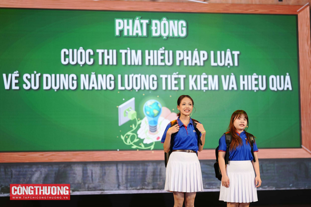 [ĐANG DIỄN RA] Vòng Chung kết Cuộc thi "Tìm hiểu pháp luật về sử dụng năng lượng tiết kiệm và hiệu quả"