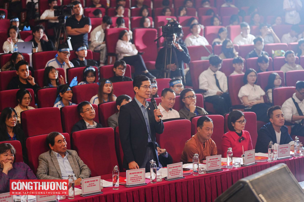 [ĐANG DIỄN RA] Vòng Chung kết Cuộc thi "Tìm hiểu pháp luật về sử dụng năng lượng tiết kiệm và hiệu quả"