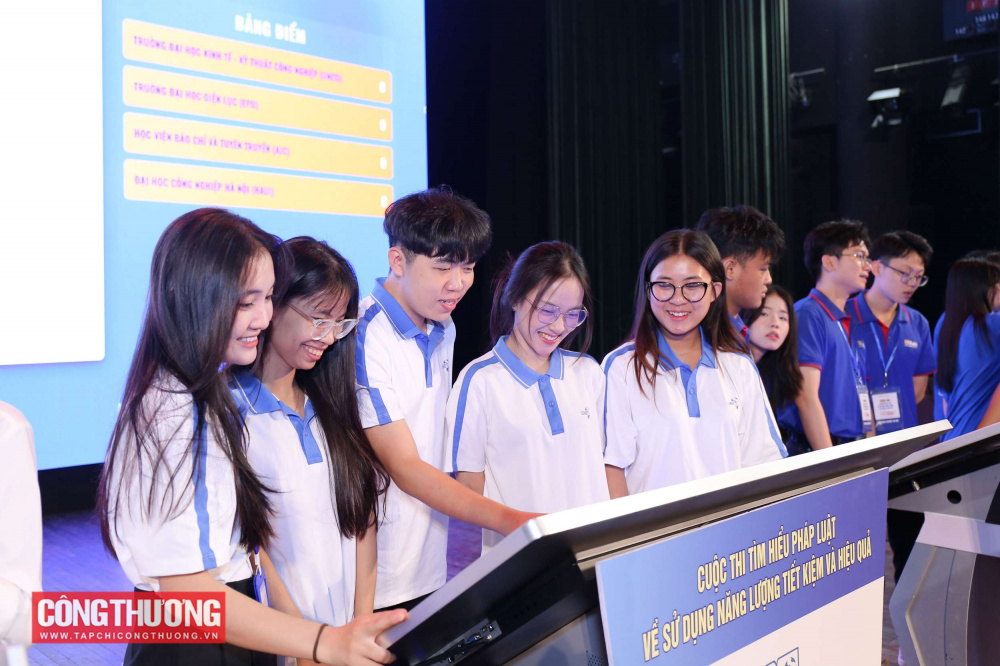 Sẵn sàng cho Vòng Chung kết Cuộc thi "Tìm hiểu pháp luật về sử dụng năng lượng tiết kiệm và hiệu quả"