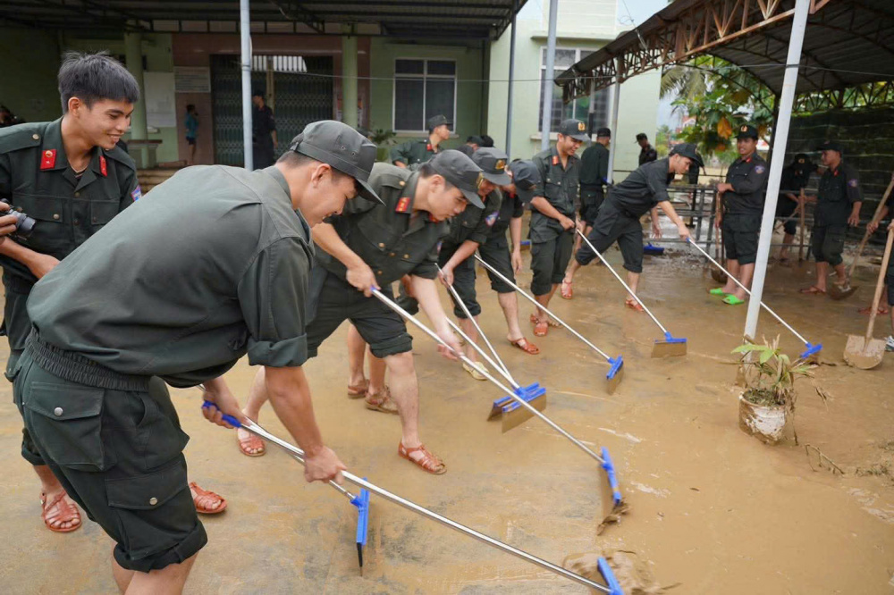 khôi phục kinh doanh