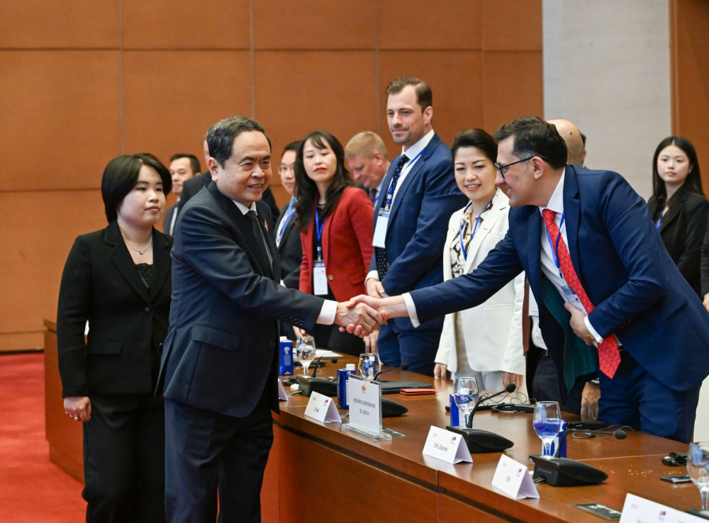 Quốc hội Trần Thanh Mẫn đã tiếp Đoàn doanh nghiệp cấp cao Hội đồng Kinh doanh Châu Âu - ASEAN và Hiệp hội doanh nghiệp Châu Âu tại Việt Nam