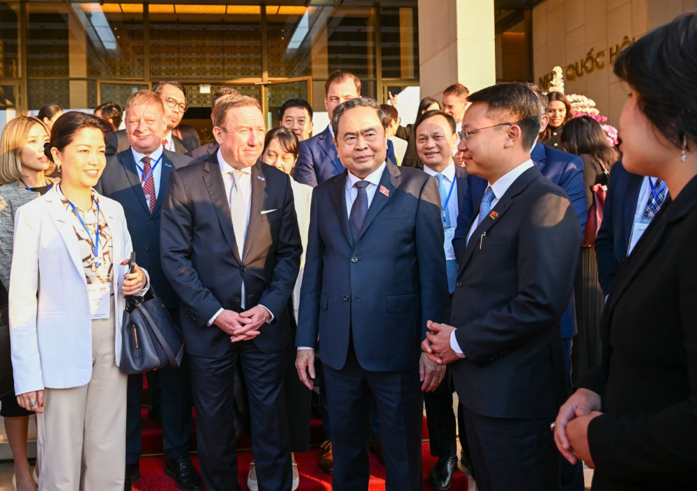 Quốc hội Trần Thanh Mẫn đã tiếp Đoàn doanh nghiệp cấp cao Hội đồng Kinh doanh Châu Âu - ASEAN và Hiệp hội doanh nghiệp Châu Âu tại Việt Nam