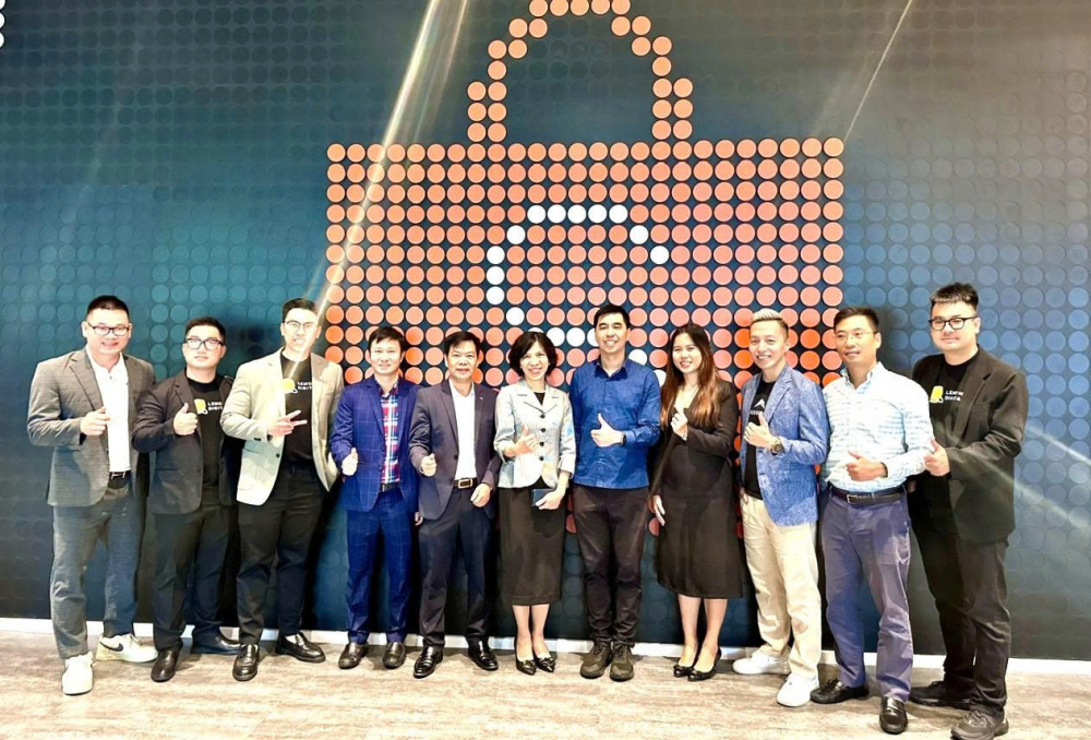 Tăng cường hợp tác Việt Nam - Singapore trong thúc đẩy thương mại điện tử và xuất khẩu số