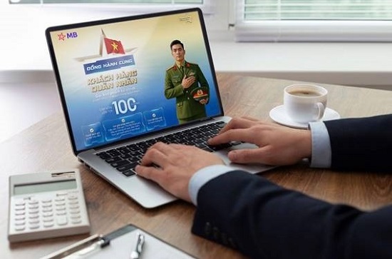 “Combo sản phẩm dành cho Quân nhân” do MB thiết kế riêng cho nhóm khách hàng thuộc lực lượng vũ trang. Ảnh: MB