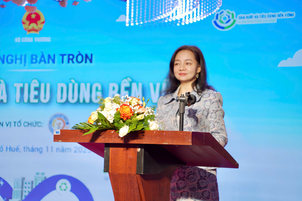 Bà Nguyễn Thị Lâm Giang - Cục trưởng Cục Đổi mới sáng tạo, Chuyển đổi xanh và Khuyến công