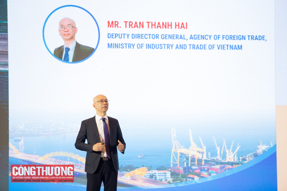 đại biểu tham luận