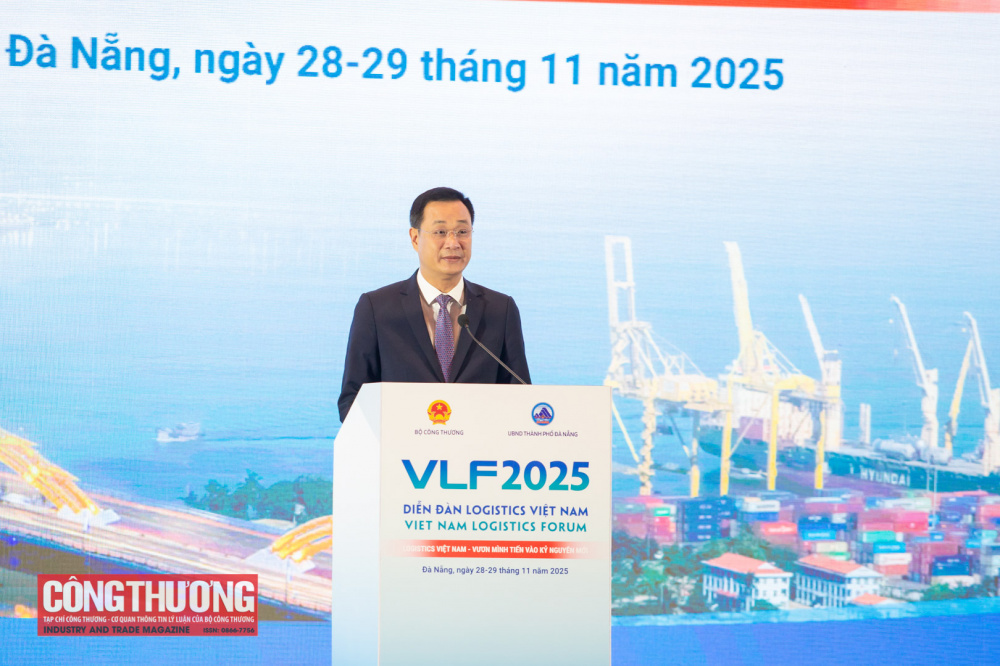 Bí thư Thành ủy Lê Ngọc Quang phát biểu tại diễn đàn