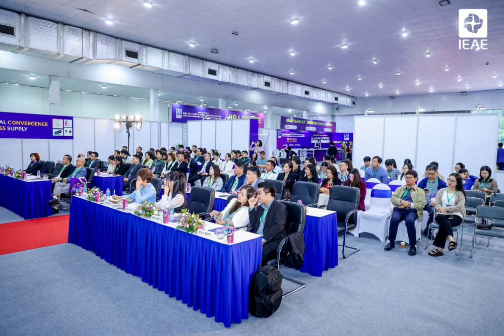 Chiến lược mở rộng thị trường cho các nhà máy Việt, kết nối khách hàng và bứt phá xuất khẩu 3 Tọa đàm “Chiến lược mở rộng thị trường cho các nhà máy Việt, kết nối khách hàng và bứt phá xuất khẩu”