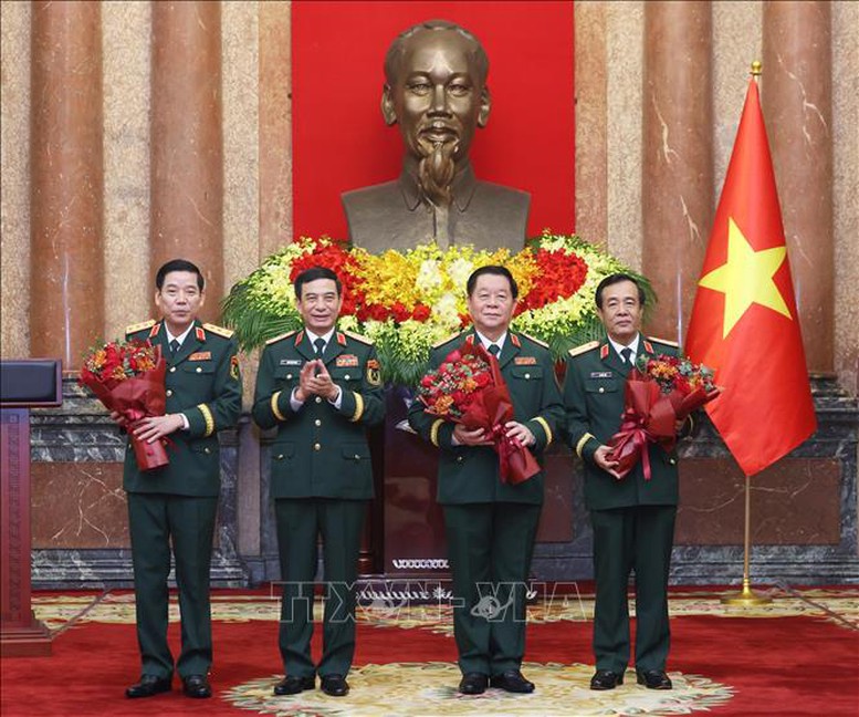 Trao quyết định bổ nhiệm Chủ nhiệm Tổng cục Chính trị và thăng quân hàm Đại tướng, Thượng tướng- Ảnh 5.