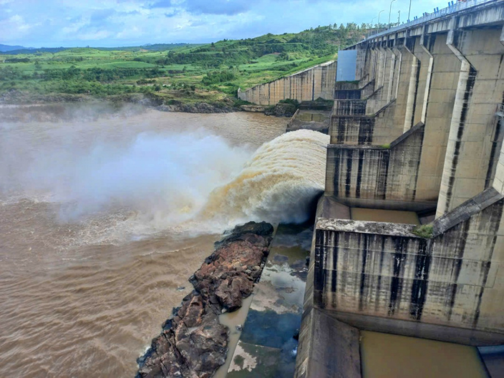 Thủy điện Sông Ba Hạ